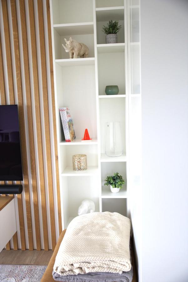 Peaceful Modern 2 Bedroom Penthouse With Nice View 에스페랑주 외부 사진