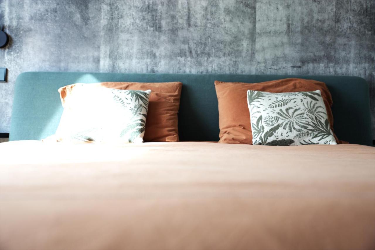 Peaceful Modern 2 Bedroom Penthouse With Nice View 에스페랑주 외부 사진