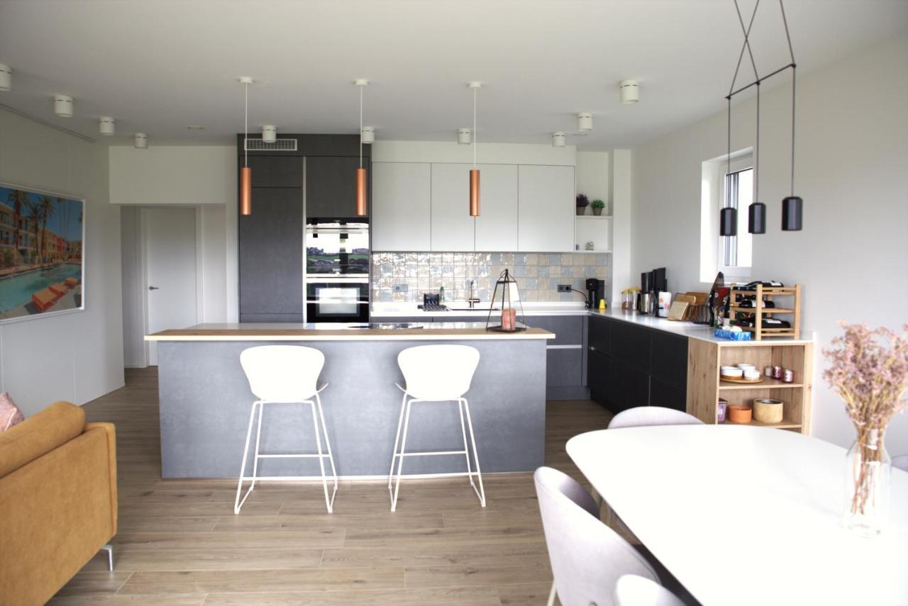Peaceful Modern 2 Bedroom Penthouse With Nice View 에스페랑주 외부 사진