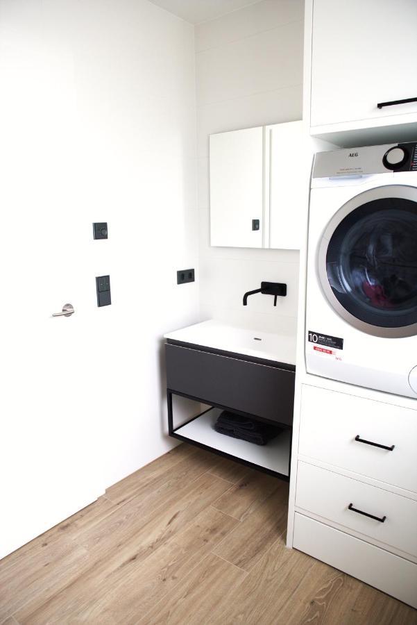 Peaceful Modern 2 Bedroom Penthouse With Nice View 에스페랑주 외부 사진